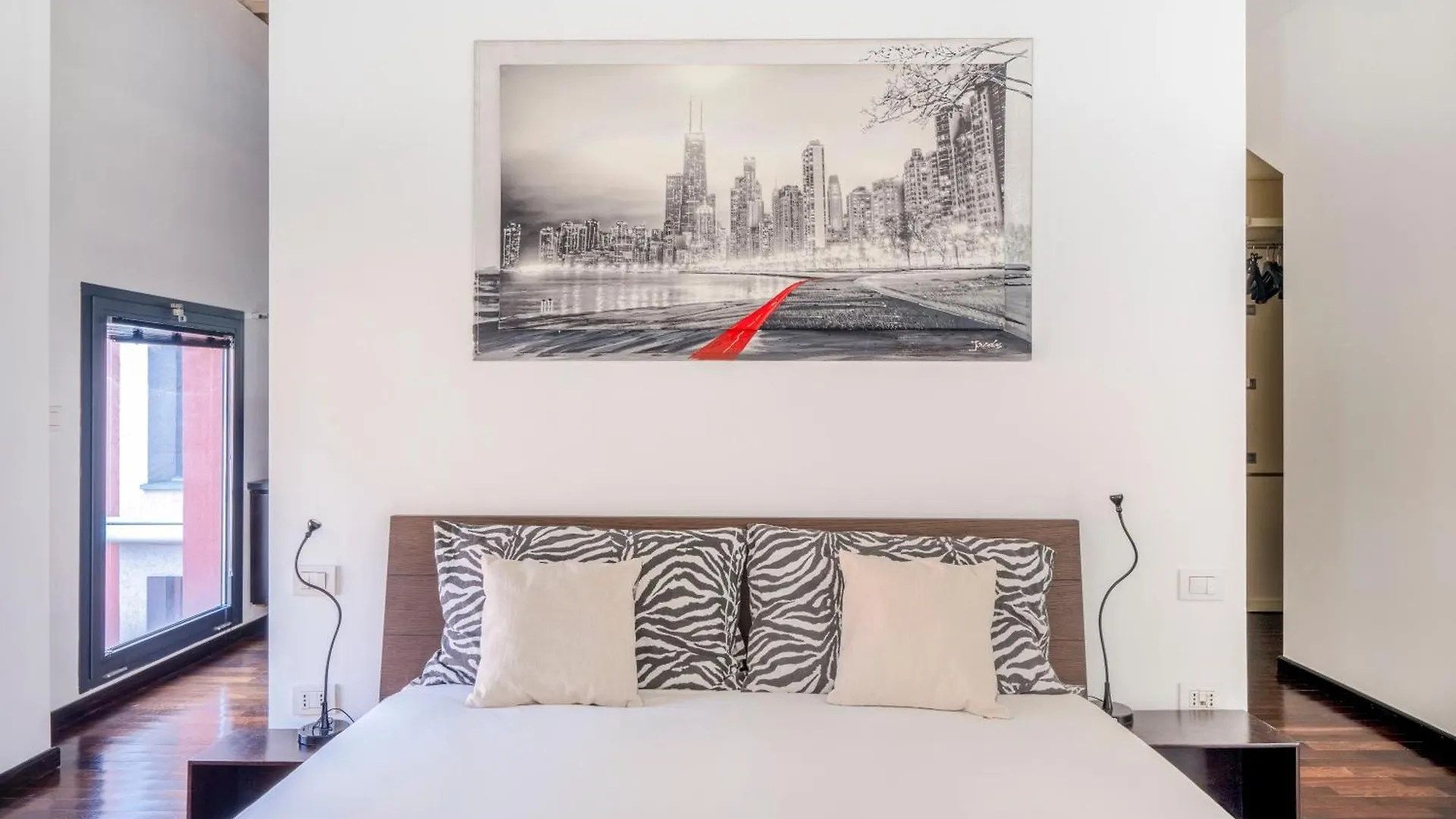 Red Lofty Milano- Loft Moderno Comodo Per Ippodromo, San Siro, Fiere E Politecnico, Parking 0*, 밀라노 이탈리아