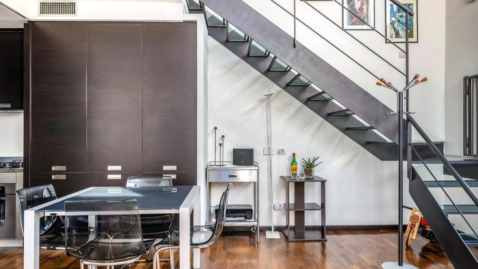 Red Lofty Milano- Loft Moderno Comodo Per Ippodromo, San Siro, Fiere E Politecnico, Parking 米兰